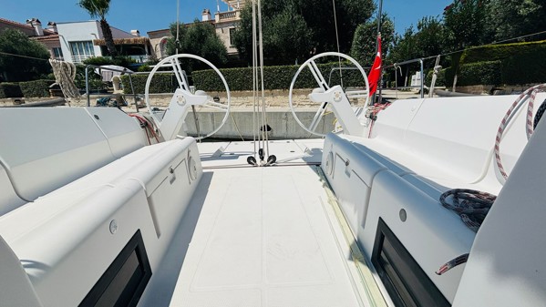 2013 ELAN 400